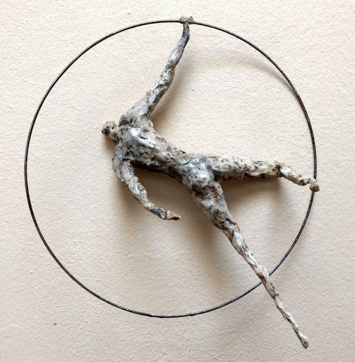 Sculpture intitulée "Trapezin" par Rainer Schwenkglenks, Œuvre d'art originale, Plâtre