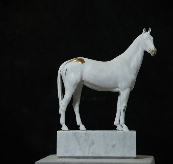 Sculpture titled "Белая лошадь/White…" by Aleksei Dmitriev, Original Artwork, Casting