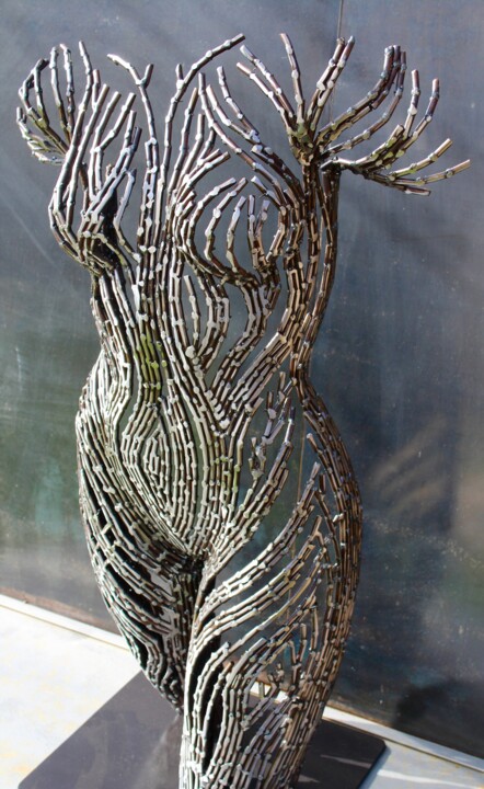 Sculpture titled "Waiting in the wint…" by Scott Wilkes, Original Artwork, Metals