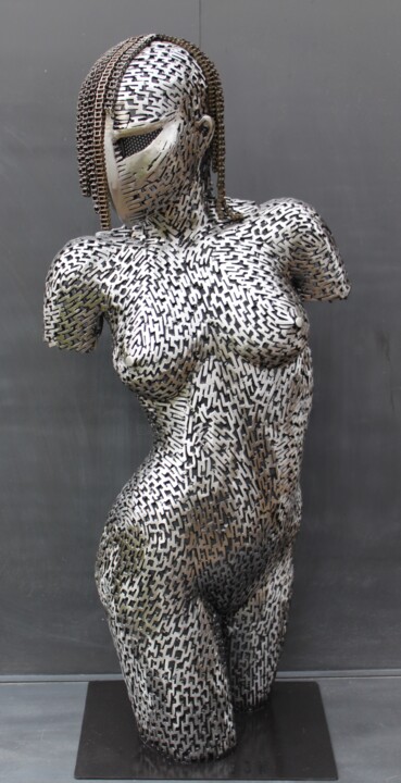 Escultura titulada "" A Hidden Agenda "" por Scott Wilkes, Obra de arte original, Metales