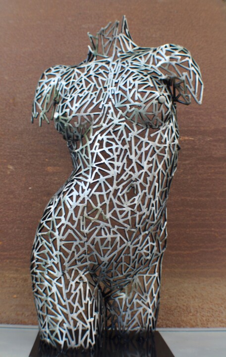 Escultura titulada ""The lines that are…" por Scott Wilkes, Obra de arte original, Metales