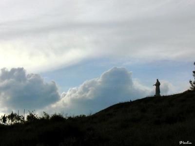 Photography titled "Vierge et nuages" by Scott A. Marlin, Original Artwork