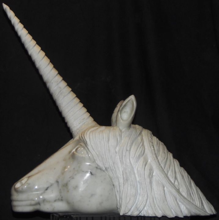 Sculpture intitulée "La licorne" par Aurélie Moreau, Œuvre d'art originale, Pierre