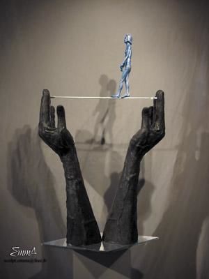 Sculpture titled "Un long silence d'a…" by Emma Sculpteur, Original Artwork, Mixed Media