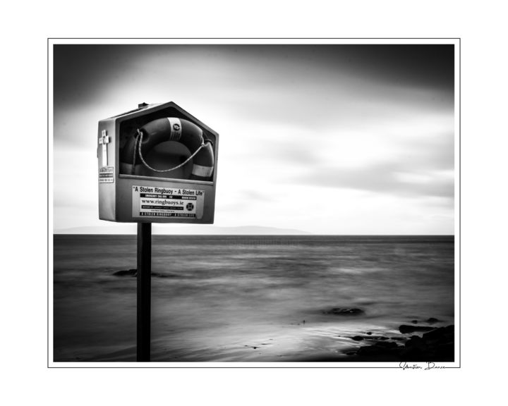 Photography titled "Ringbuoy" by Sébastien Bance, Original Artwork, Digital Photography