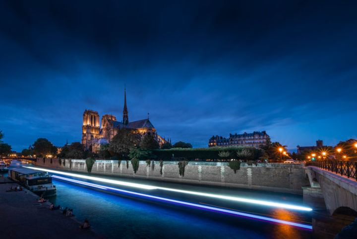 Fotografia intitolato "Notre Dame de Paris" da Sebastien Pouteau, Opera d'arte originale, Fotografia digitale Montato su All…