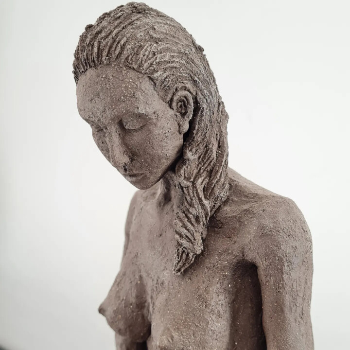 Sculpture intitulée "Mademoiselle" par Sel Sculpture, Œuvre d'art originale, Terre cuite