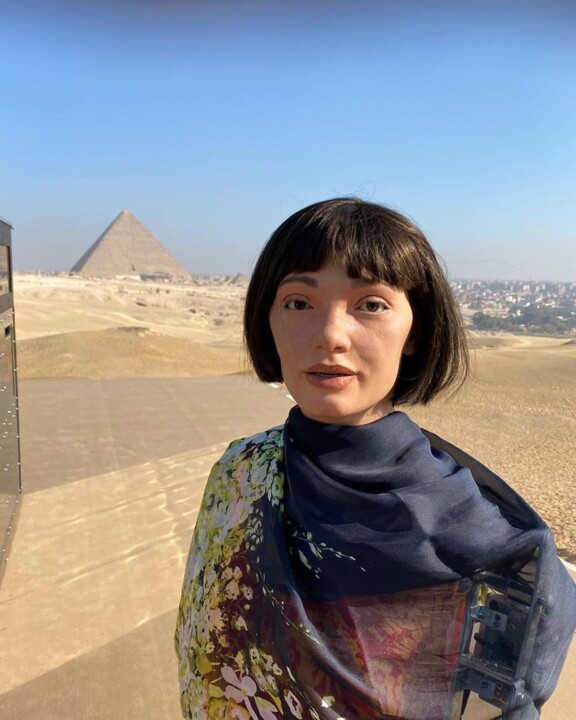 Artist-Robot Ai-Da arrested by Egyptian Authorities on Spying Charges!