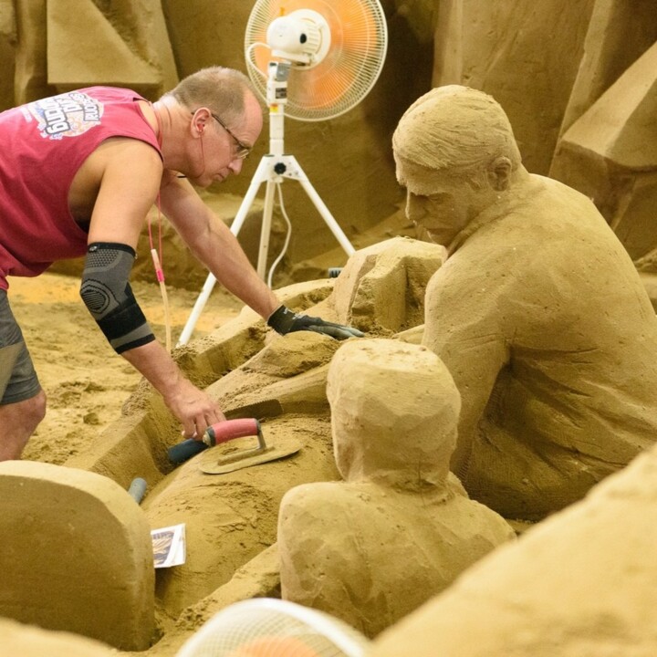 Egito homenageado como o único museu interno do mundo dedicado à arte da escultura em areia