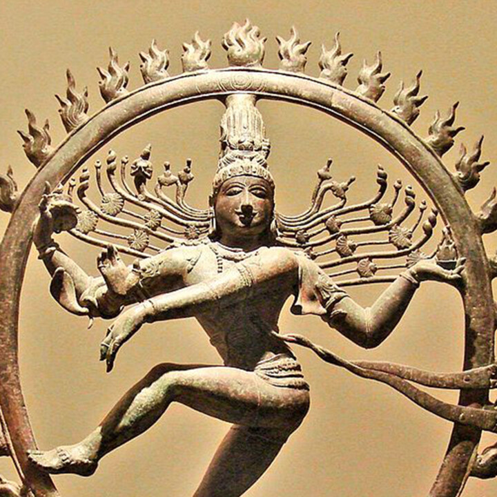 Scènes sacrées : visualiser Maha Shivaratri à travers l'art