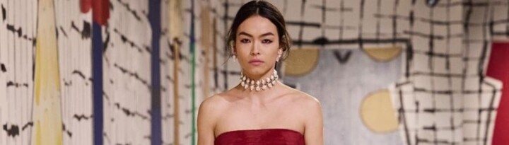 El desfile parisino de Dior brilla con el talento textil de Isabella Ducrot