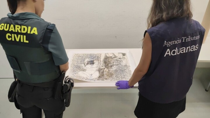 西班牙当局查获了一幅价值近 50 万美元的走私毕加索画作