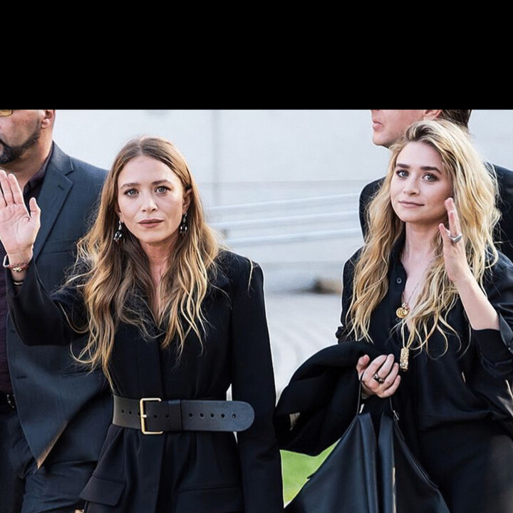 Mary-Kate and Ashley Olsen: Art is everywhere!