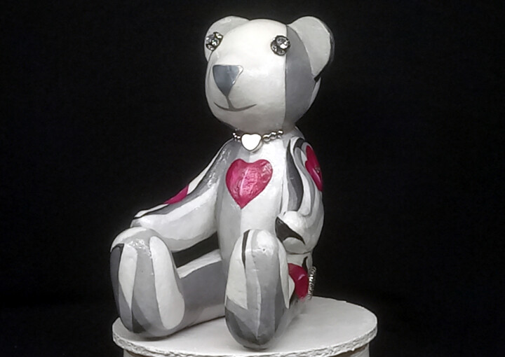 Rzeźba zatytułowany „Vintage bear doll :…” autorstwa Seven E, Oryginalna praca, Żywica