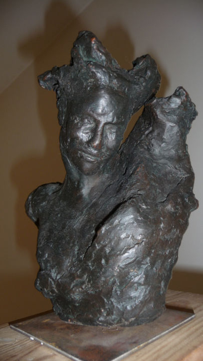 Sculpture titled "D'après Carpo" by Sev, Original Artwork, Terra cotta