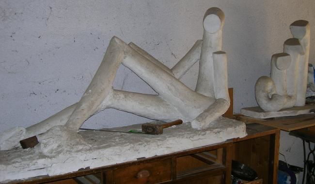 Скульптура под названием "L." - Dhia Aldin Shamari, Подлинное произведение искусства