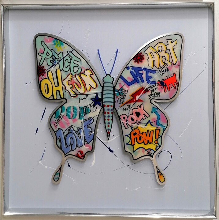 Escultura titulada "Sky Butterfly" por Shelby, Obra de arte original, Acrílico Montado en Bastidor de camilla de madera