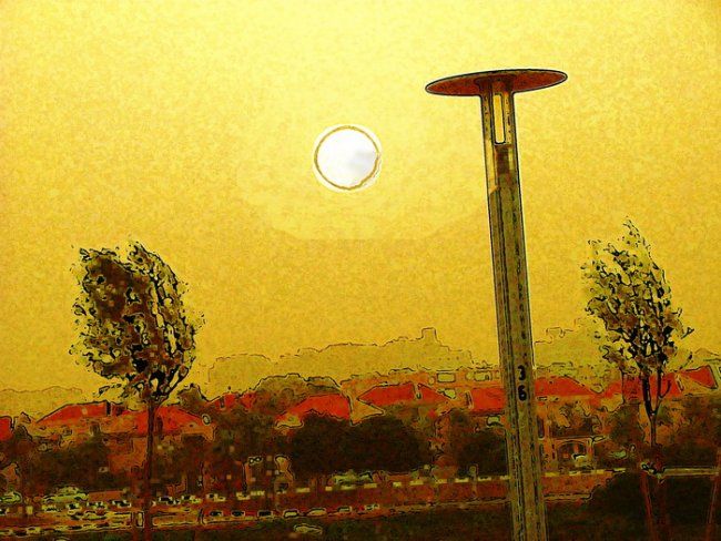 Arts numériques intitulée "Sun and City" par Shmuel Ben Hagai, Œuvre d'art originale