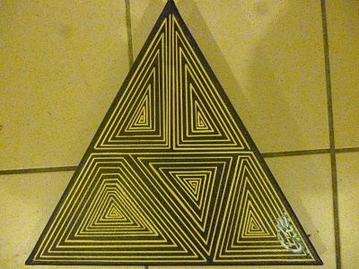 Malerei mit dem Titel "triangle4" von Sider Winkelkötter, Original-Kunstwerk, Öl