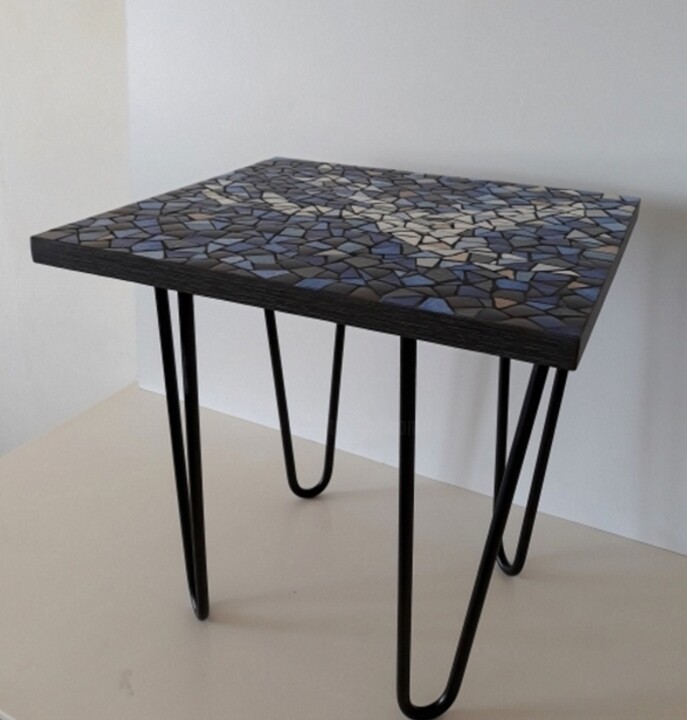 Design getiteld "Table basse bleue e…" door Signature Mosaique ®, Origineel Kunstwerk, Meubilair
