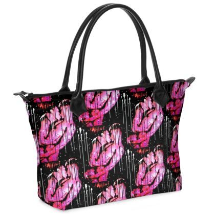 "bag kisses" başlıklı Design Simone Lazzarini tarafından, Orijinal sanat, Çantalar