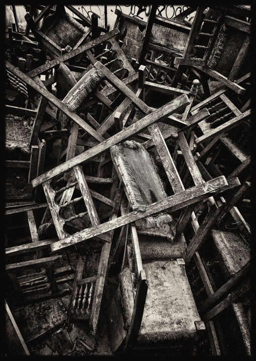 Fotografie mit dem Titel "Transient chaos" von Sol Marrades, Original-Kunstwerk, Analog Fotografie