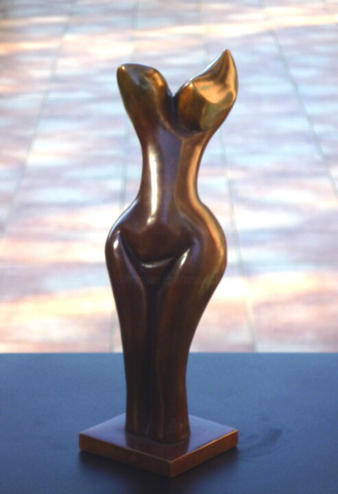 Sculpture titled "DESIR   Bronze 1/8" by Sonia Mandel, Original Artwork, Metals