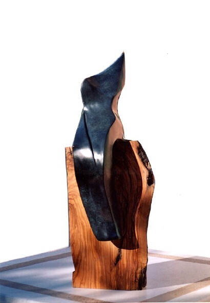 Скульптура под названием "ISIS  SUR SOCLE OLI…" - Sonia Mandel, Подлинное произведение искусства, Металлы