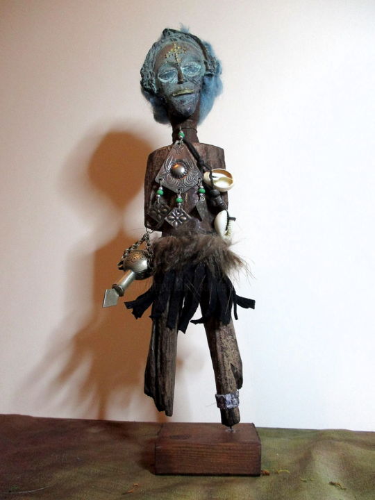 Sculpture titled ""Grand sorcier au m…" by Sophie Thiry, Original Artwork, Metals