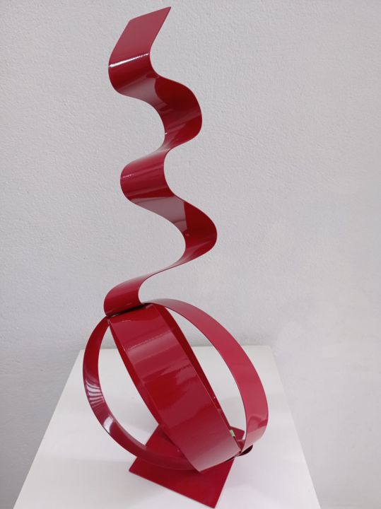 Escultura intitulada "Fita Equilíbrio Ver…" por Antonio Spinosa, Obras de arte originais, Metais