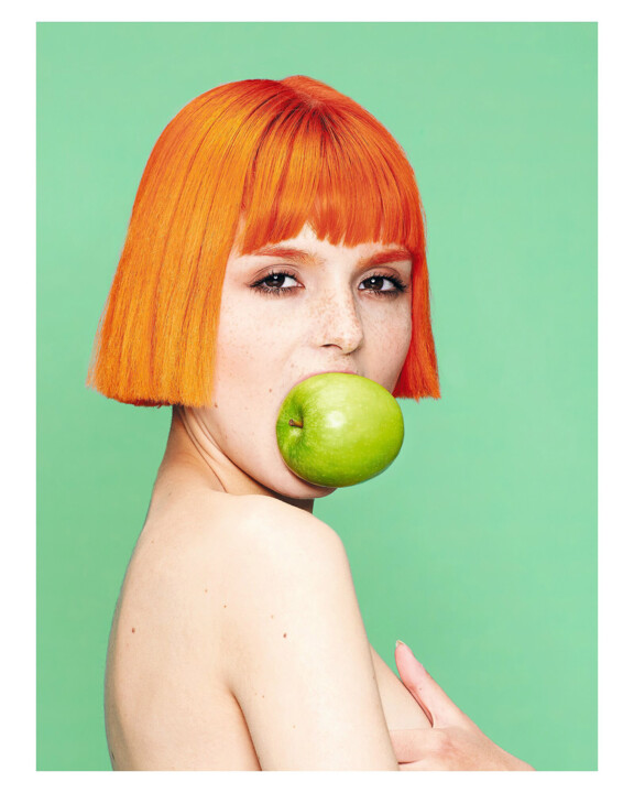 ""Apple Angel" 1/15" başlıklı Fotoğraf Spiros Politis tarafından, Orijinal sanat, Dijital Fotoğrafçılık