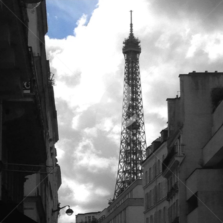 Photographie intitulée "Eiffel tower black…" par Splash, Œuvre d'art originale