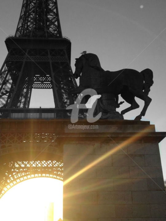 Fotografia intitolato "Eiffel tower black…" da Splash, Opera d'arte originale