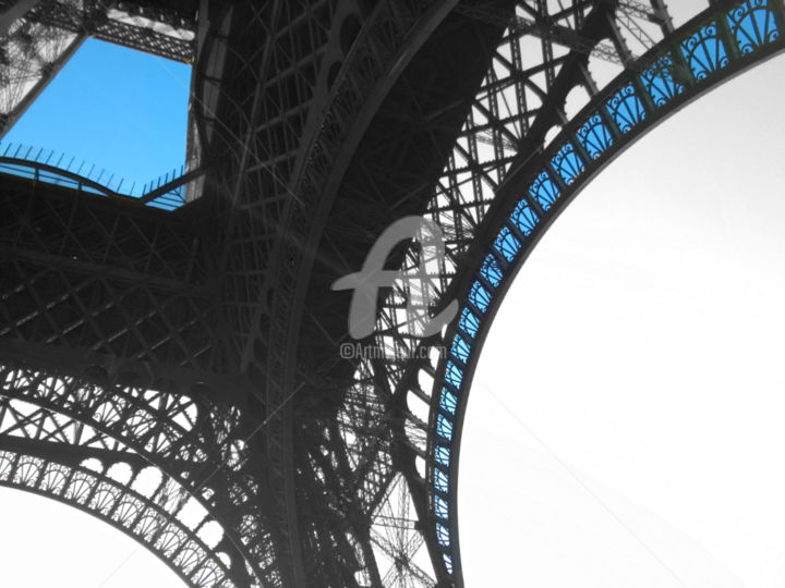 Photographie intitulée "Eiffel tower black…" par Splash, Œuvre d'art originale