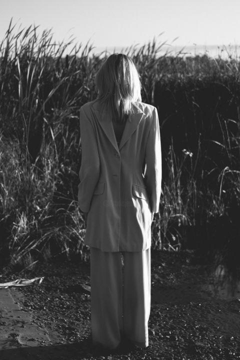 Photography titled "Forward or backward?" by Victoria Yuskevych, Original Art, Digital Photography