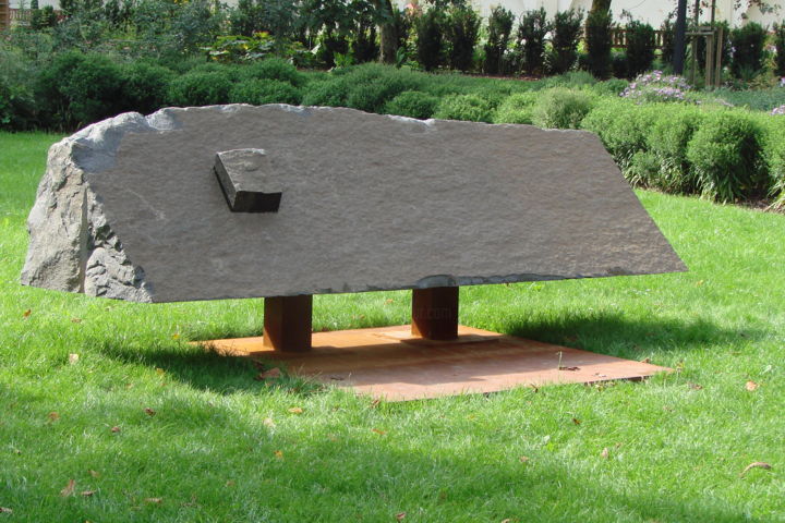 Sculpture titled "dsc06355-rrlfb7.jpg" by Stasys Zirgulis, Original Artwork, Stone