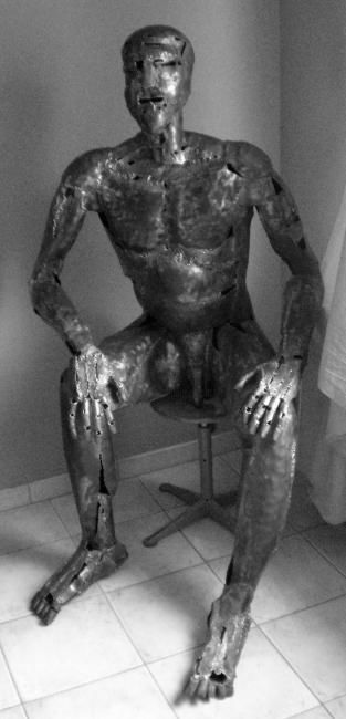 Skulptur mit dem Titel "Homme Assis" von Jean-Michel Steeno, Original-Kunstwerk