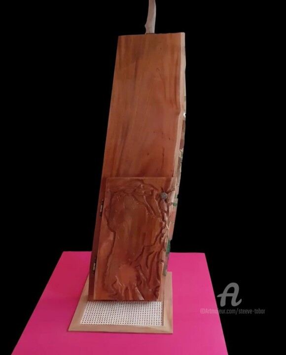 Скульптура под названием "latino-Fondo" - Steeve Tabar, Подлинное произведение искусства, Дерево