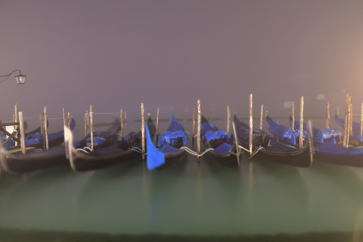 Fotografía titulada "gondola" por Stefano Roberto Salvioli, Obra de arte original, Fotografía digital