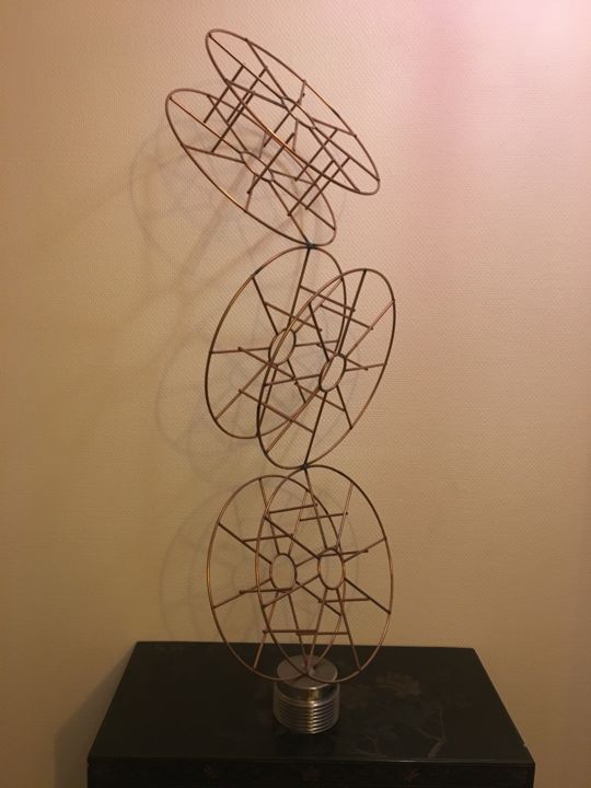 Sculpture titled "Équilibre" by Stéphane Dagba, Original Artwork