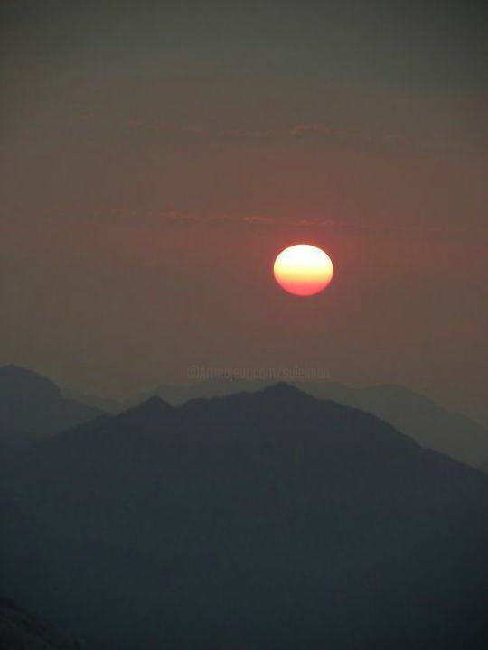 Photography titled "hada-sunset-1.jpg" by Suleiman, Original Artwork