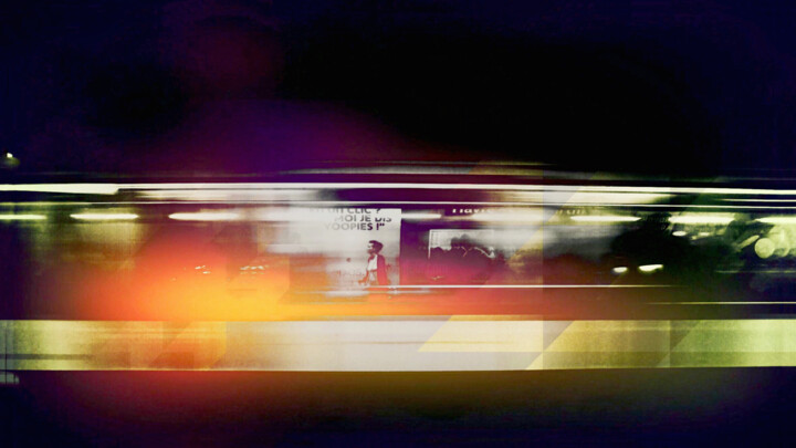 Photographie intitulée "Paris Metro" par Susan Maxwell Schmidt, Œuvre d'art originale, Photographie numérique