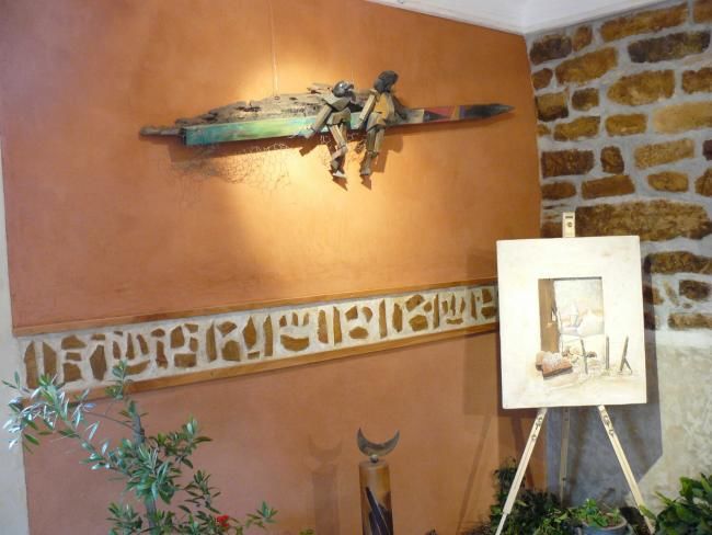 Sculpture intitulée "Mur d'ocre+frise" par Jean-Marc Suss, Œuvre d'art originale