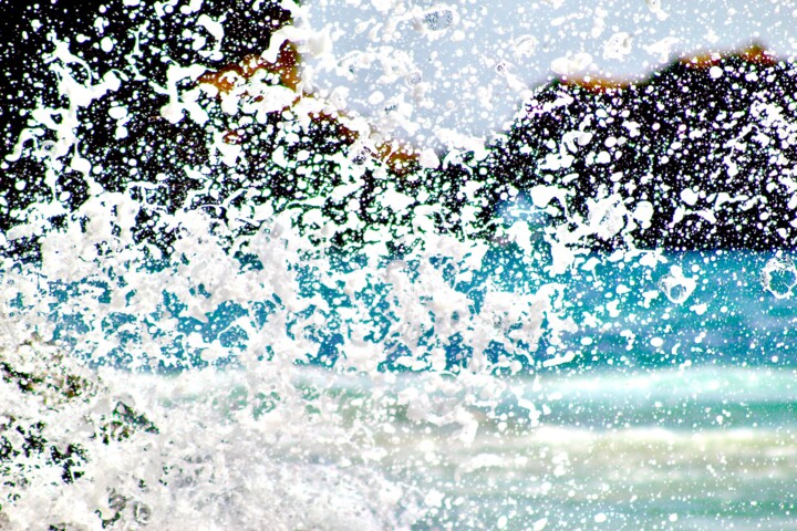 Photographie intitulée "Malibu Splash" par Suzy Martin, Œuvre d'art originale, Photographie numérique