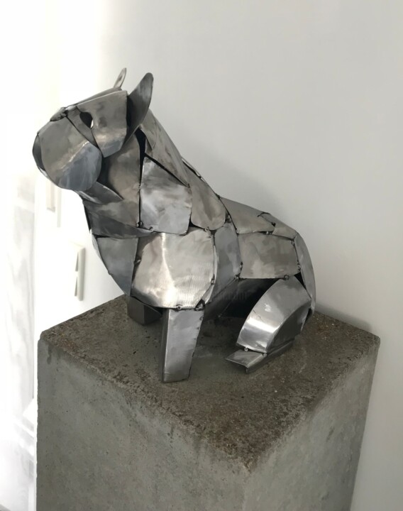 Sculpture titled "french bulldogg" by Sven Göfert, Original Artwork, Metals