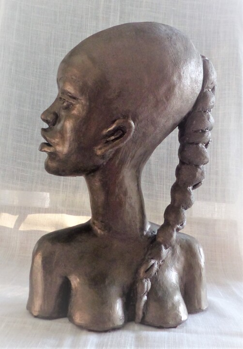 雕塑 标题为“tête femme africain…” 由Sylvie Bourély (SB), 原创艺术品, 粘土