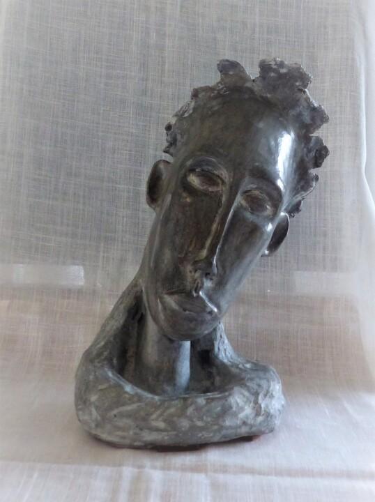 Sculpture titled "modi'ethnic" by Sylvie Bourély (SB), Original Artwork, Clay