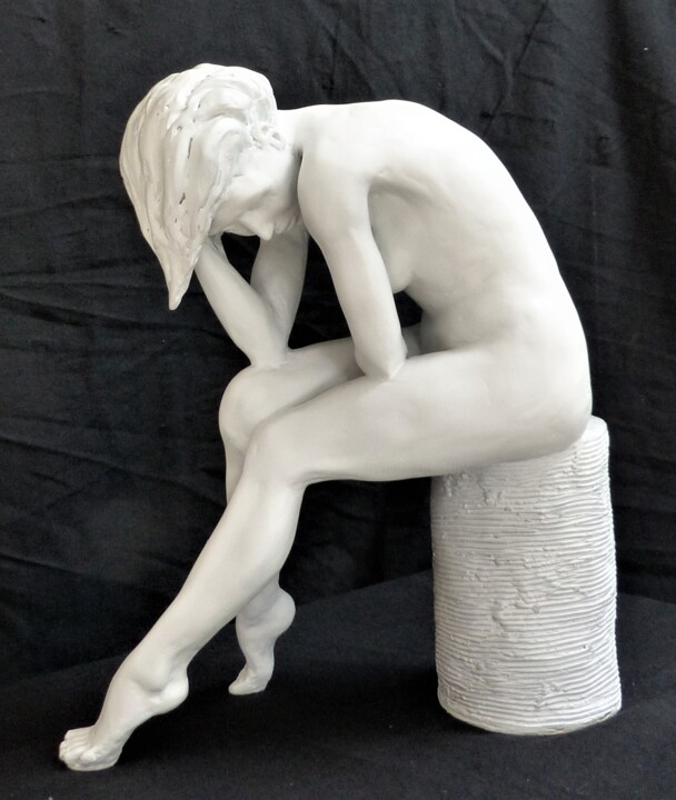 Sculpture titled "La Penseuse" by Sylvie Bourély (SB), Original Artwork, Terra cotta