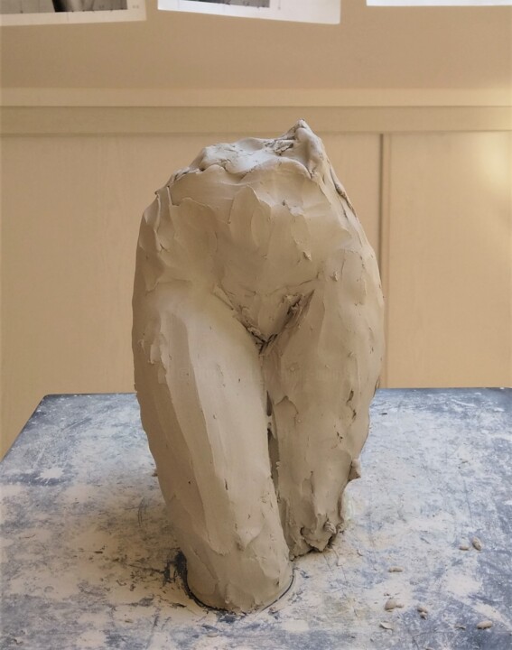 「étape1」というタイトルの彫刻 Sylvie Bourély (SB)によって, オリジナルのアートワーク, 粘土
