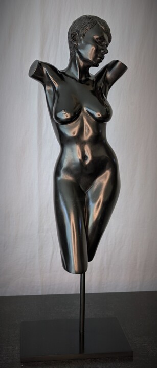 Skulptur mit dem Titel "GOLDEN LADY BLACK" von Sylvie Bourély (SB), Original-Kunstwerk, Bronze